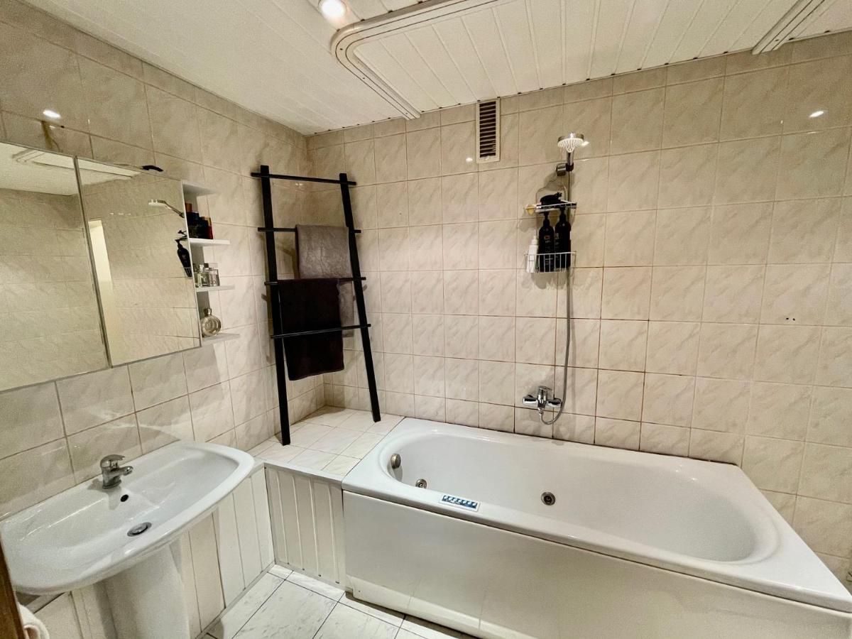 Cosy Teika Apartment Riga Eksteriør bilde